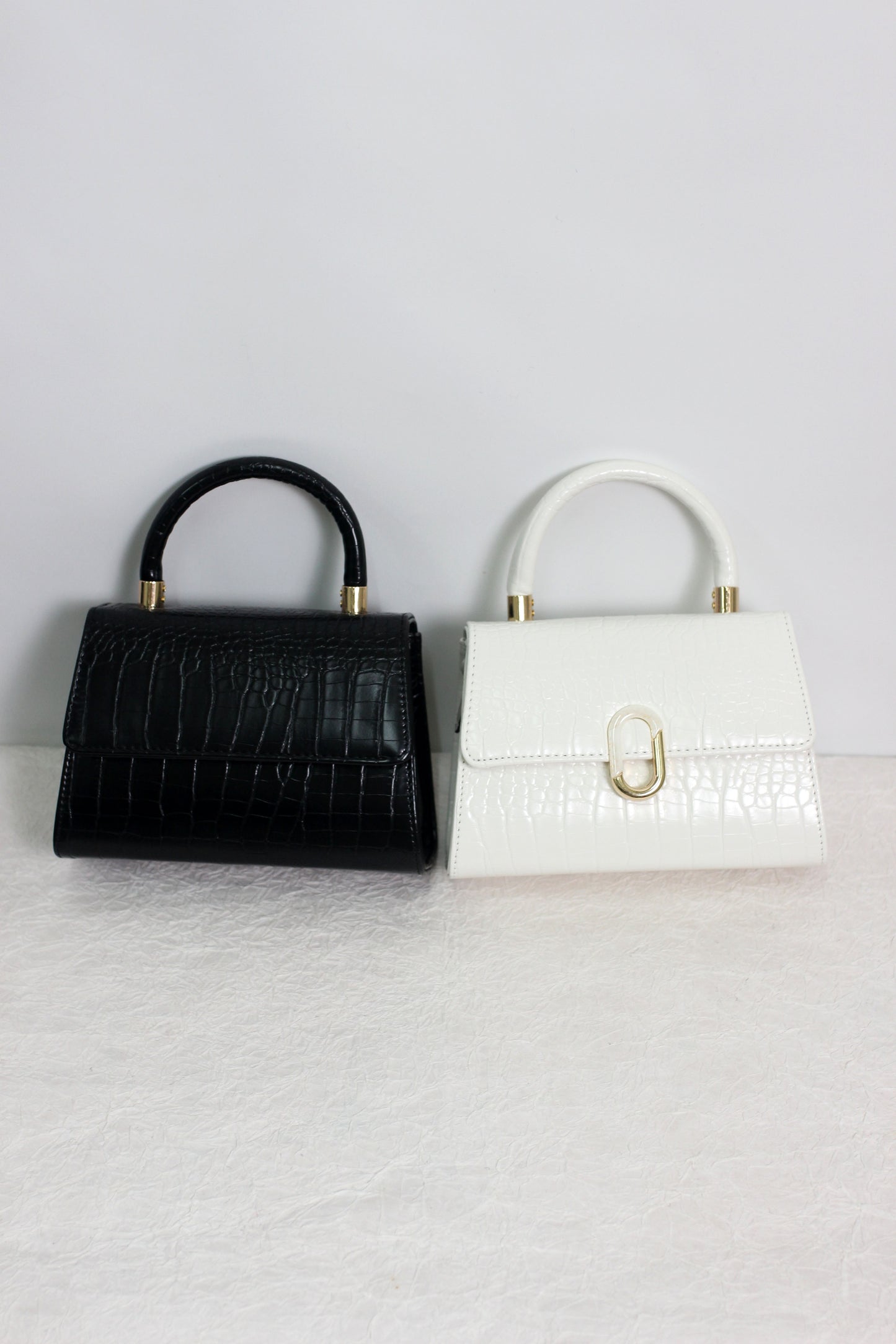 A2411HY26924-1   Luxury Crocodile-Embossed PU Leather Handbag Collection