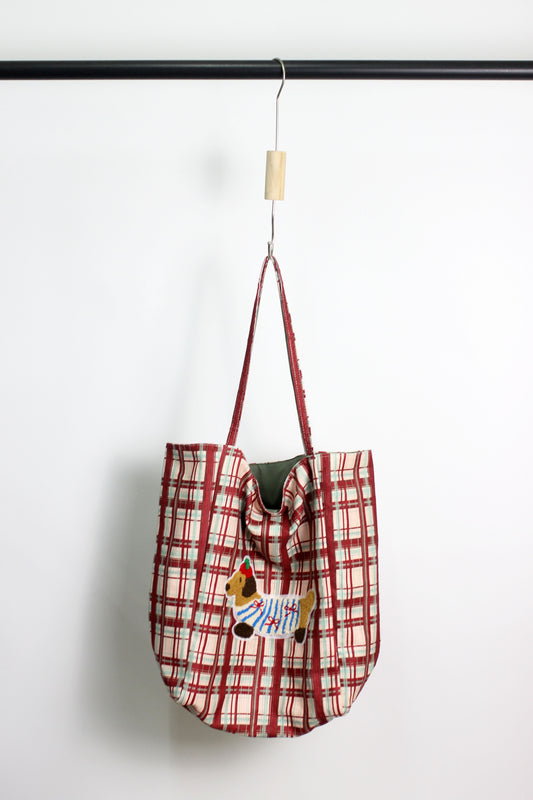 A2412BW10085 - Reversible Plaid Tote Bag with Dog Embroidery