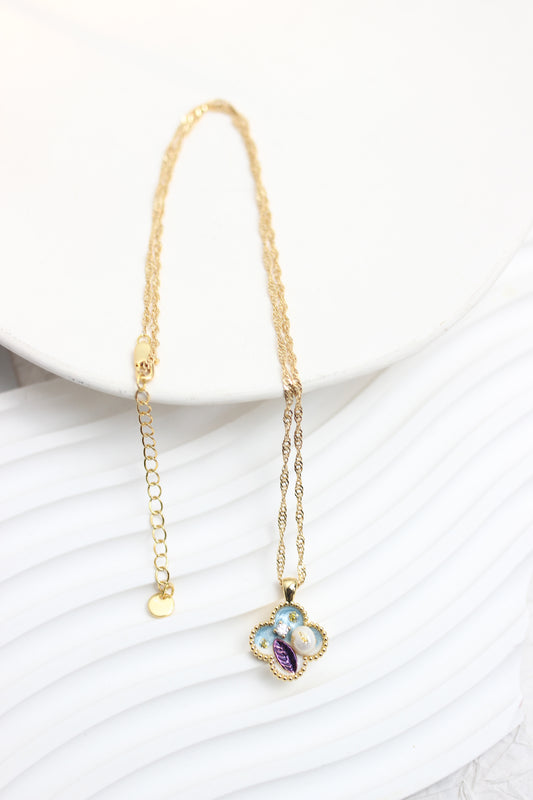 A2412HANF40090 - Gold-Tone Floral Charm Pendant Necklace