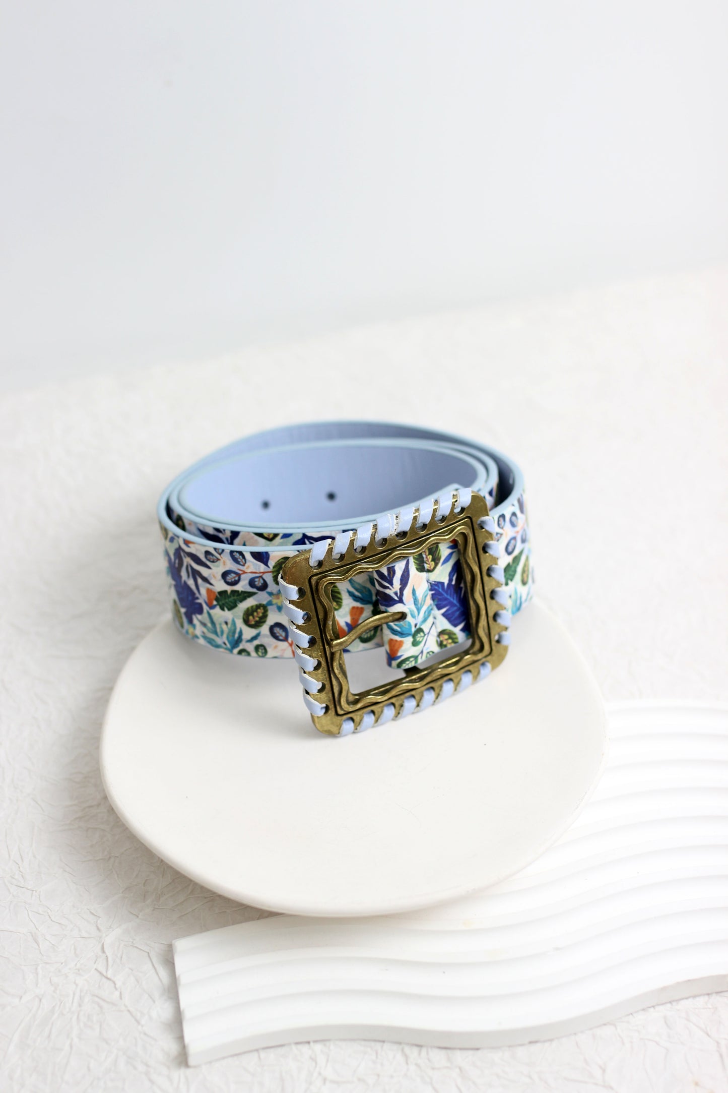 A2501DHS19978 - Vintage Floral Wide Belt with Embossed Buckle
