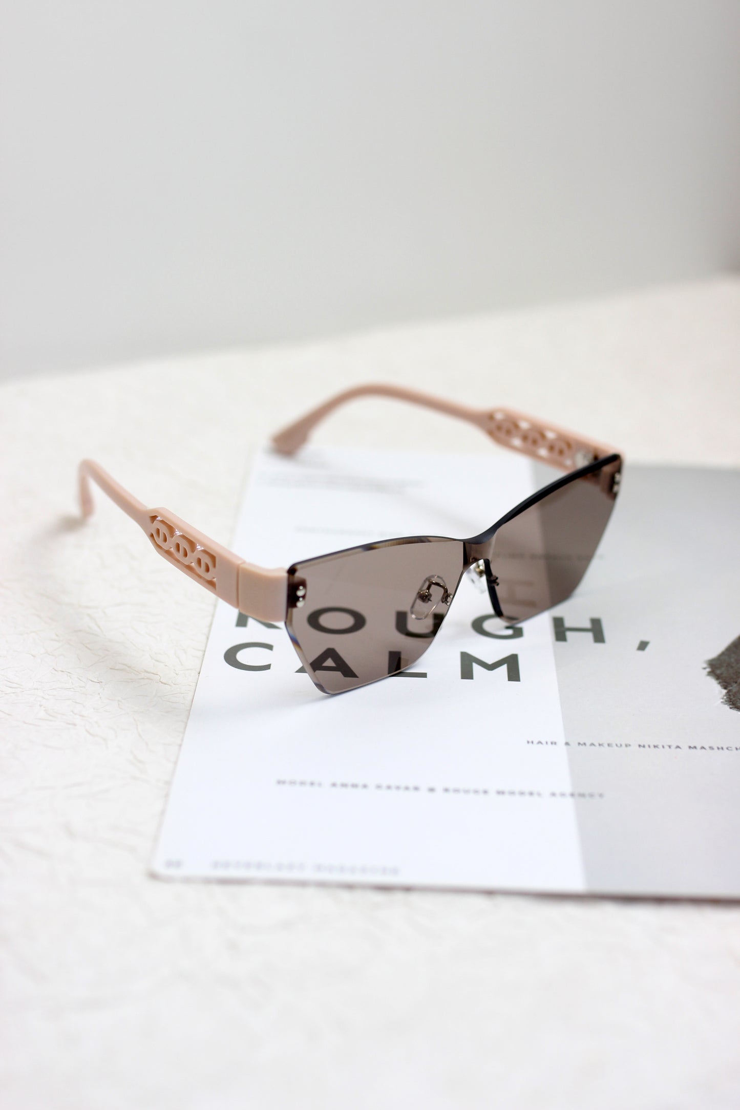 A2501YTGX29086 - Luxury Geometric Shield Sunglasses