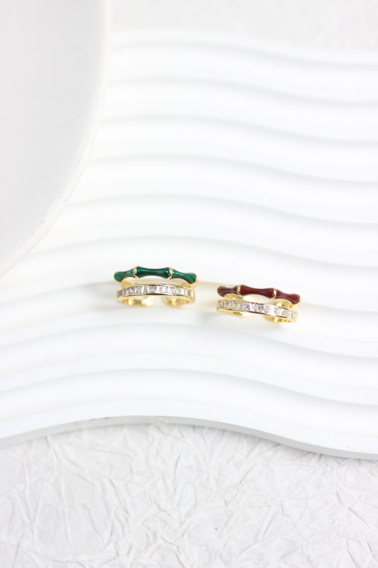 A2502HANF83467 - Bamboo-Inspired Gold-Plated Ear Cuff with Enamel and Cubic Zirconia