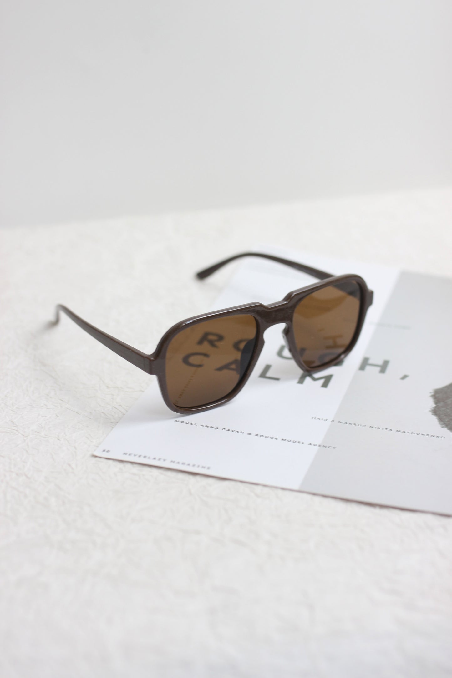 A2502MN72316 - Retro Square Frame Sunglasses