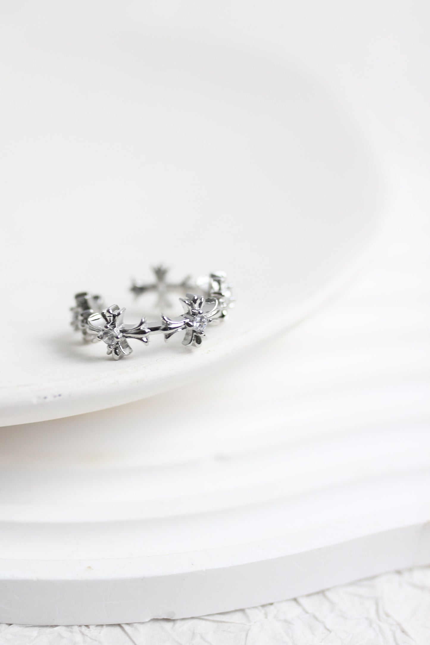 A2502YQ27363 - Silver Floral Adjustable Ring Set