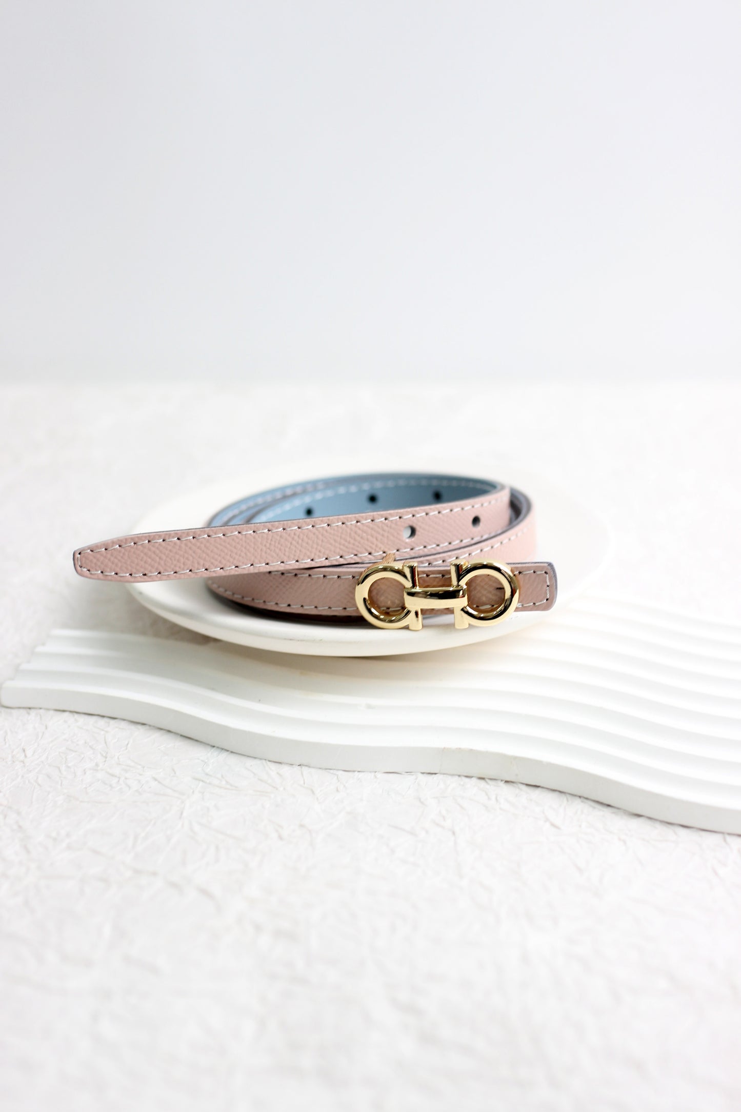 A2503DJN31845 - Slim Reversible Leather Belt with Gold Buckle