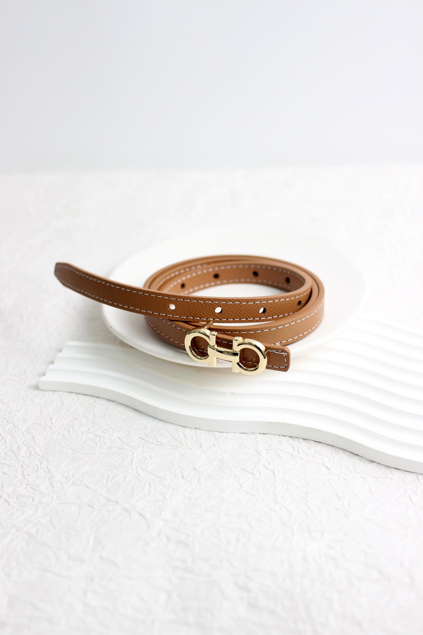 A2503DJN31845 - Slim Reversible Leather Belt with Gold Buckle