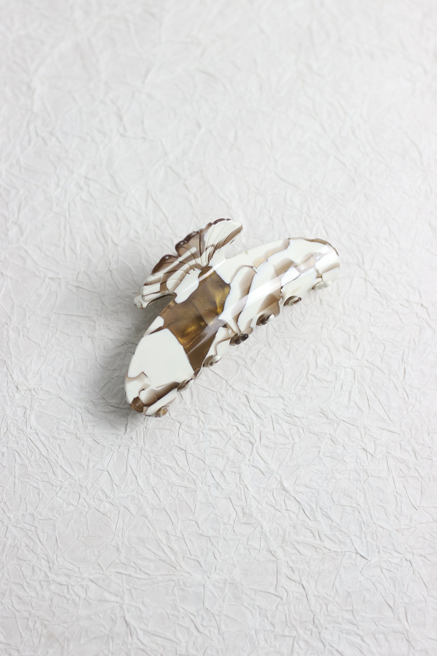 A2503DW62817 - Marbled Cellulose Acetate Hair Claw Clip