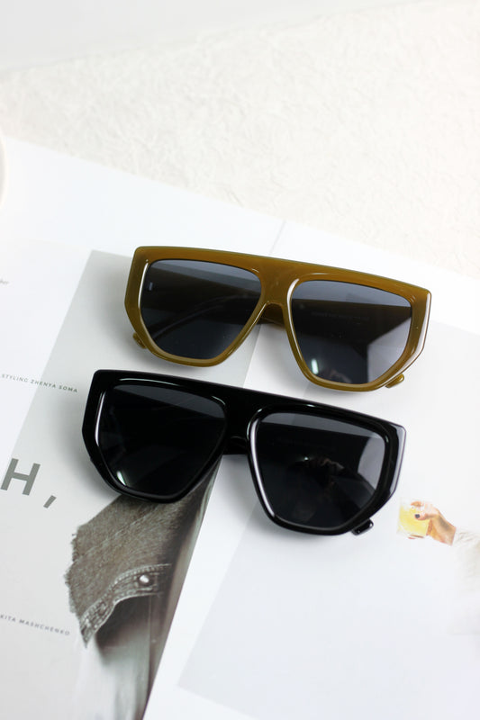 A2503KD13969 - Oversized Retro Square Frame Sunglasses