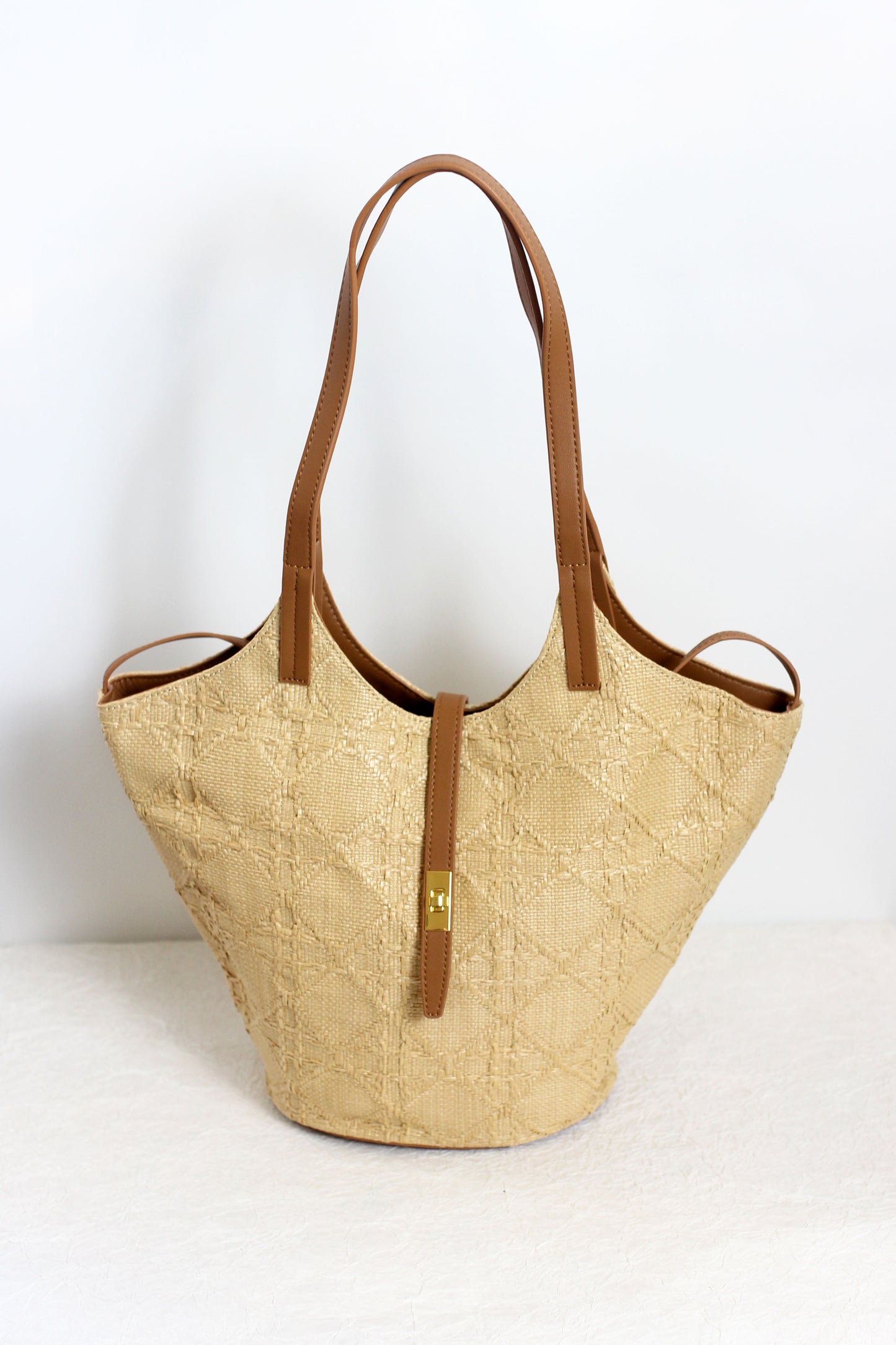 A2503XL79497 - Luxury Woven Tote Bag with Genuine Leather Straps