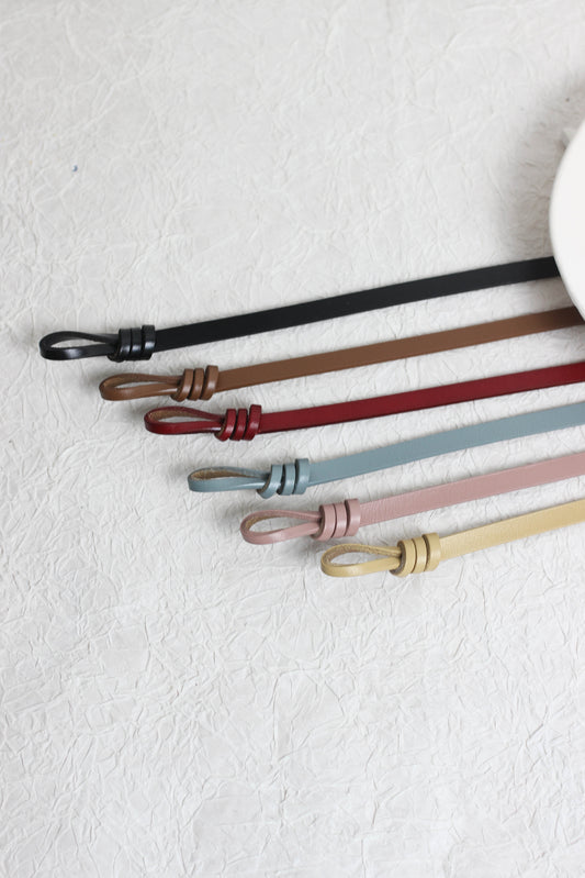 A2504DJN75127 - Minimalist Leather Knot Belt