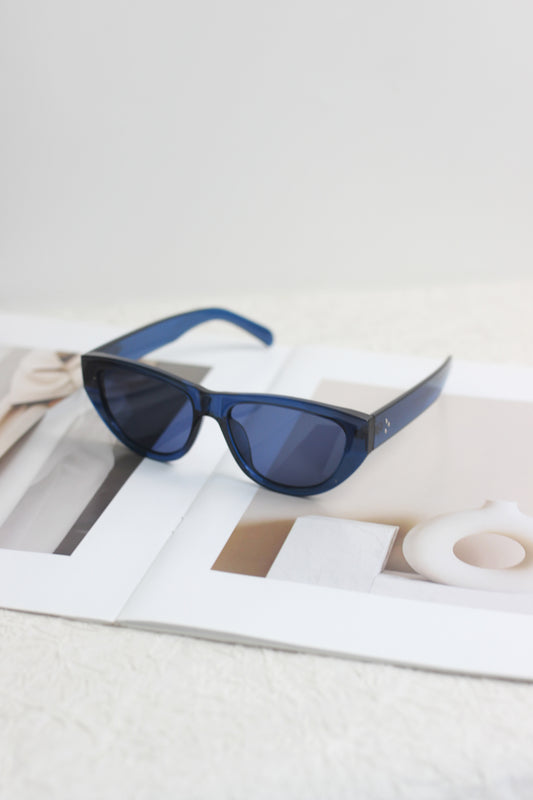 A2504KD18488 -Retro Cat-Eye Sunglasses