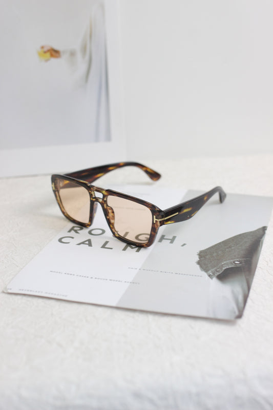 A2504YTGX10325 - Nomad Retro Oversized Rectangular Sunglasses