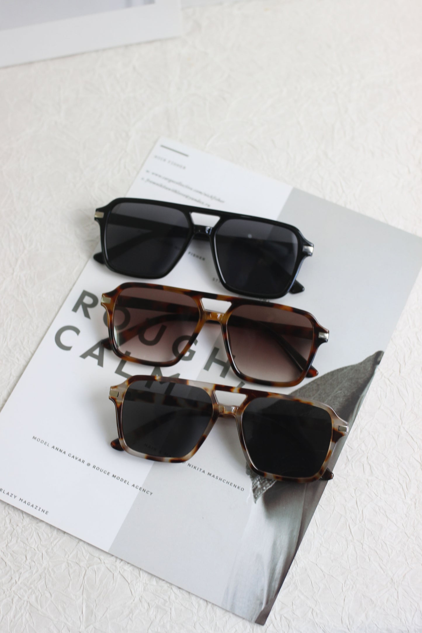 A2504YTGX81322 - Retro Square Frame Sunglasses