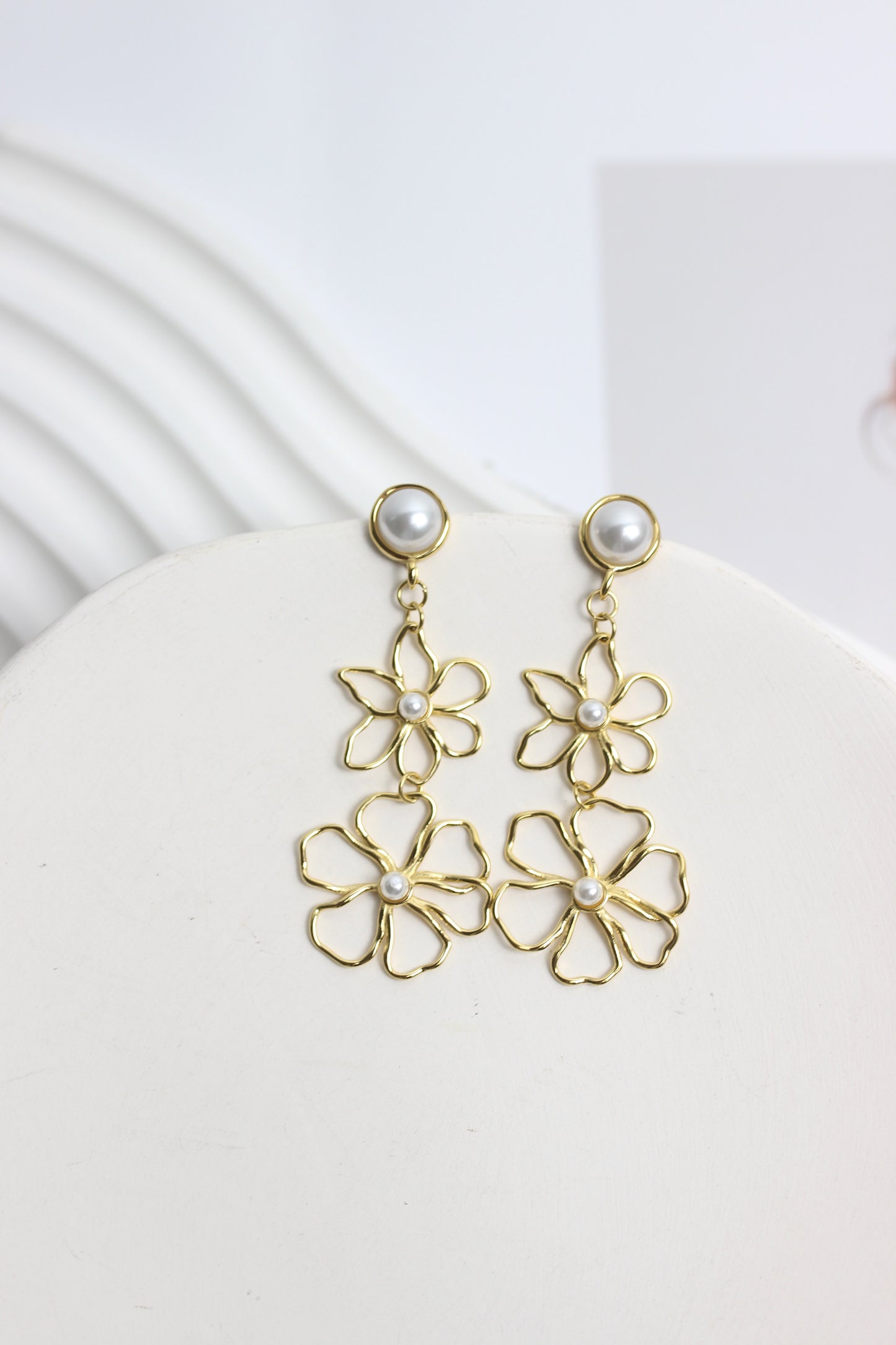 A2505MJ11860 - Pearl Stud Double Flower Drop Earrings