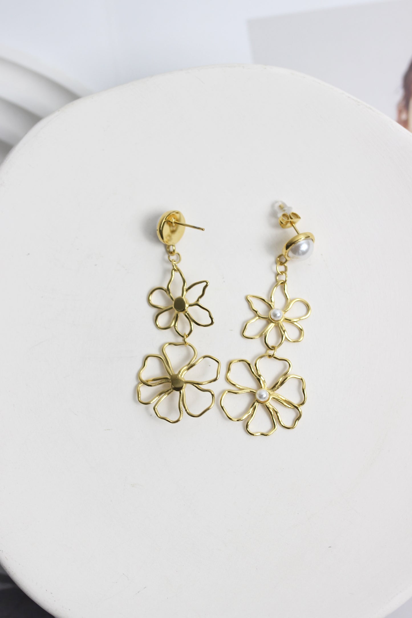 A2505MJ11860 - Pearl Stud Double Flower Drop Earrings