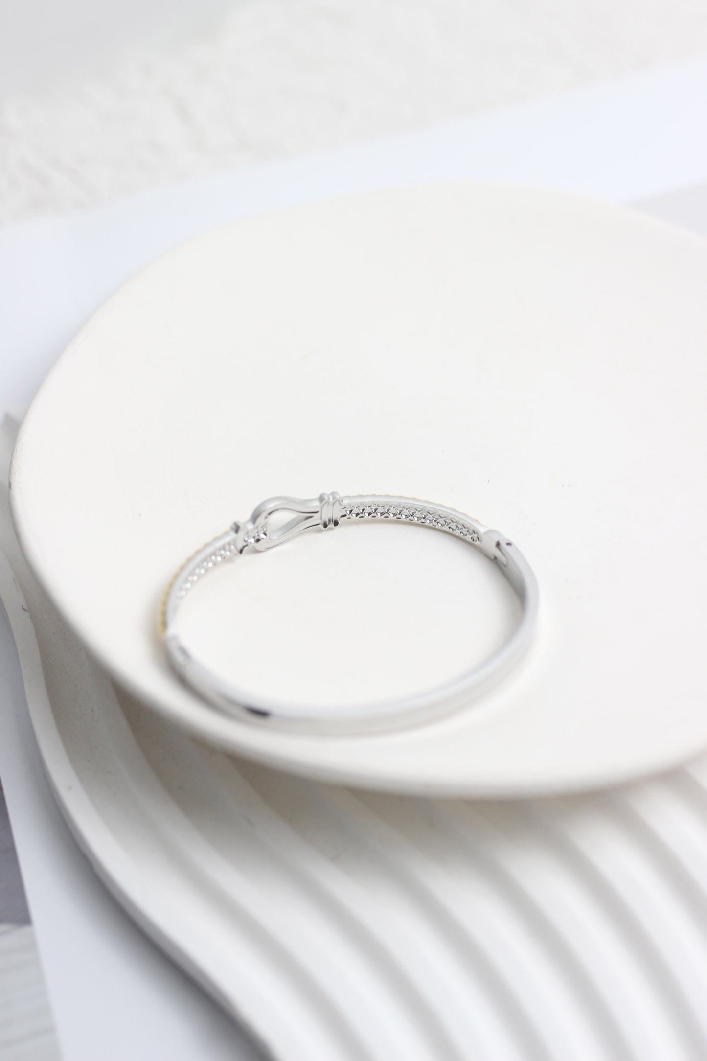 A2505MJ87278 - Silver & Gold-Tone Hook Detail Bangle Bracelet