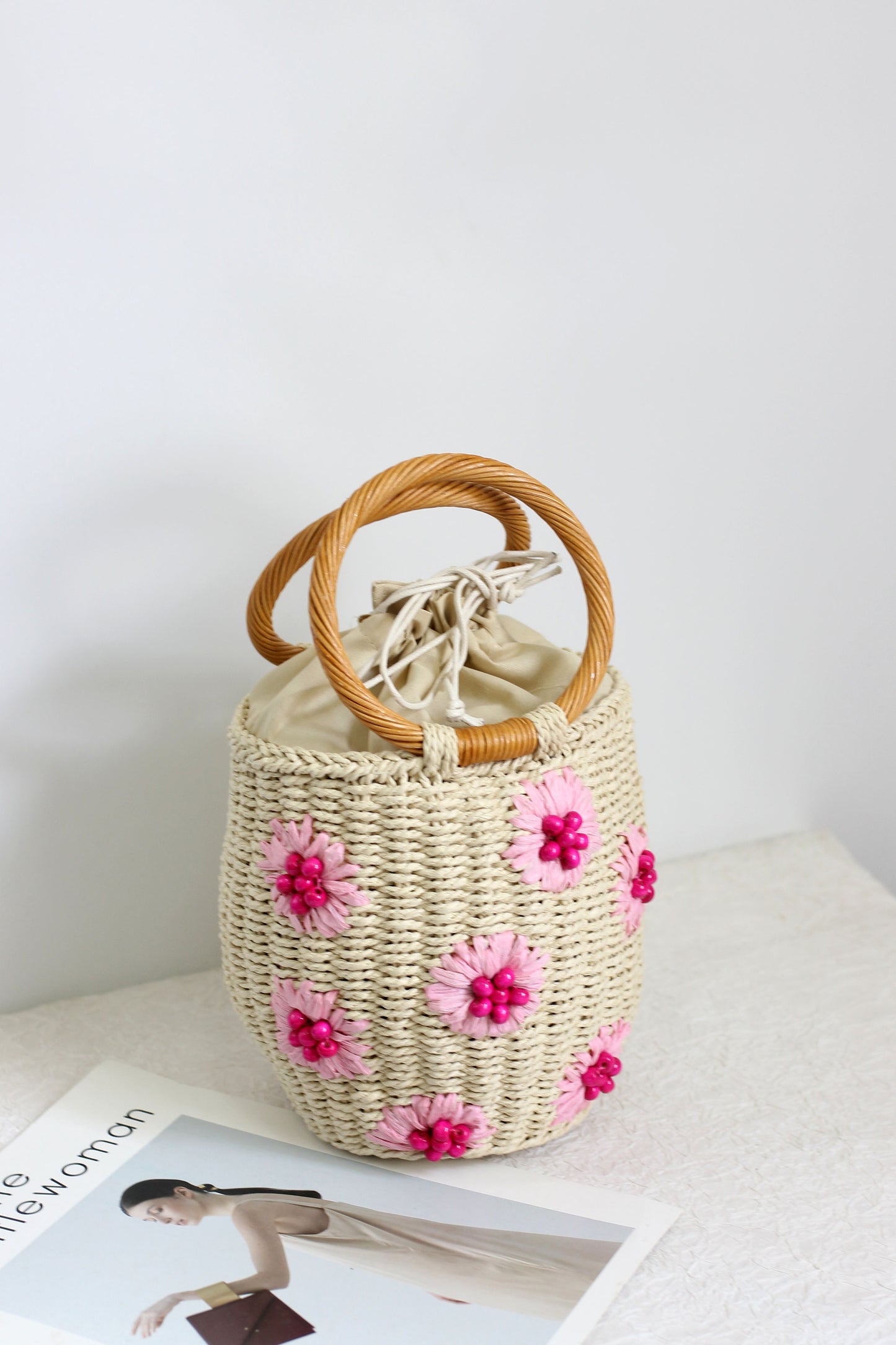 A2505QH74860 - Handmade Flower Bucket Bag with Wooden Handle