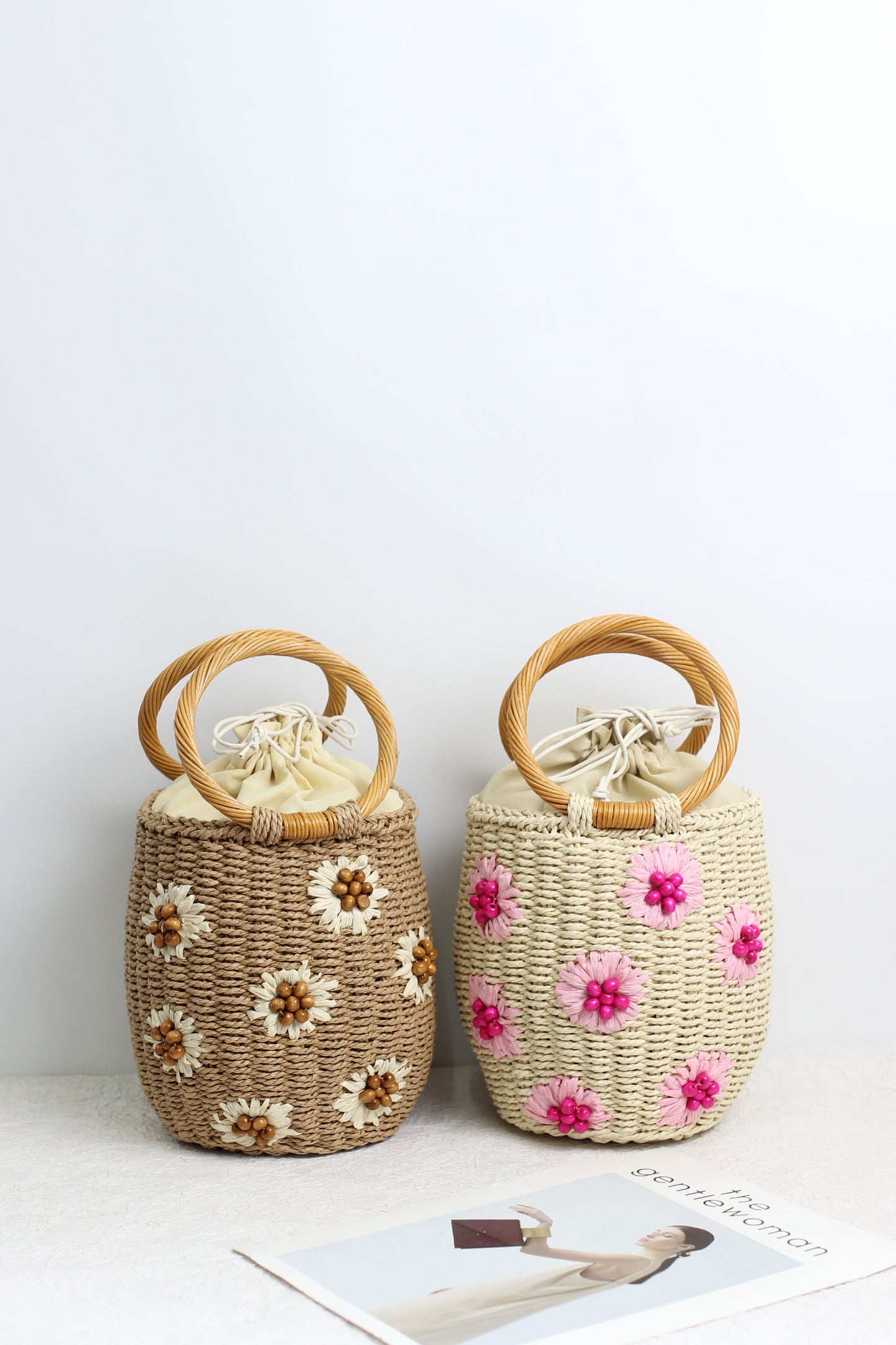 A2505QH74860 - Handmade Flower Bucket Bag with Wooden Handle
