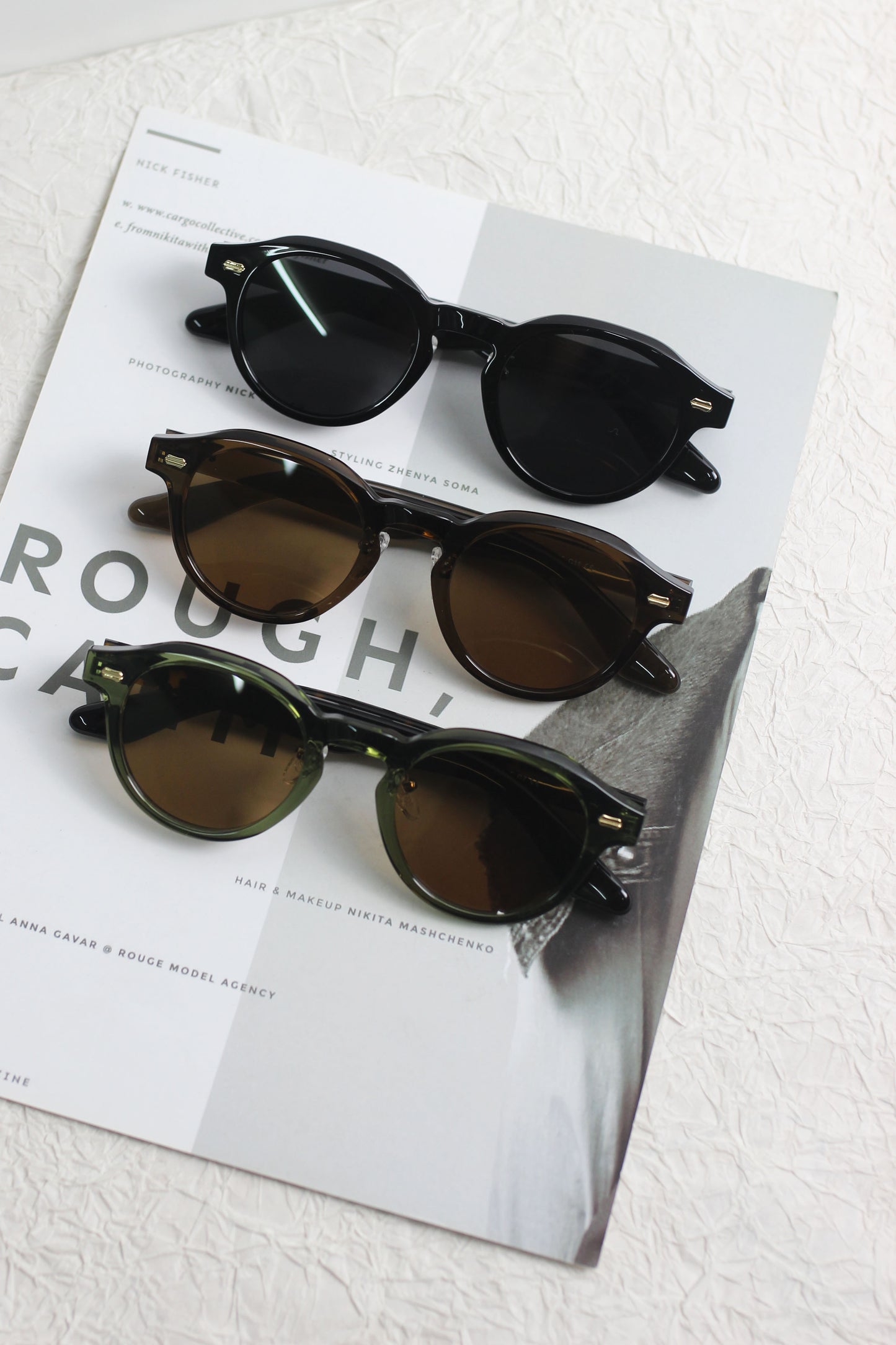 A2506BD63324 - Retro Round Frame Sunglasses with UV Protection