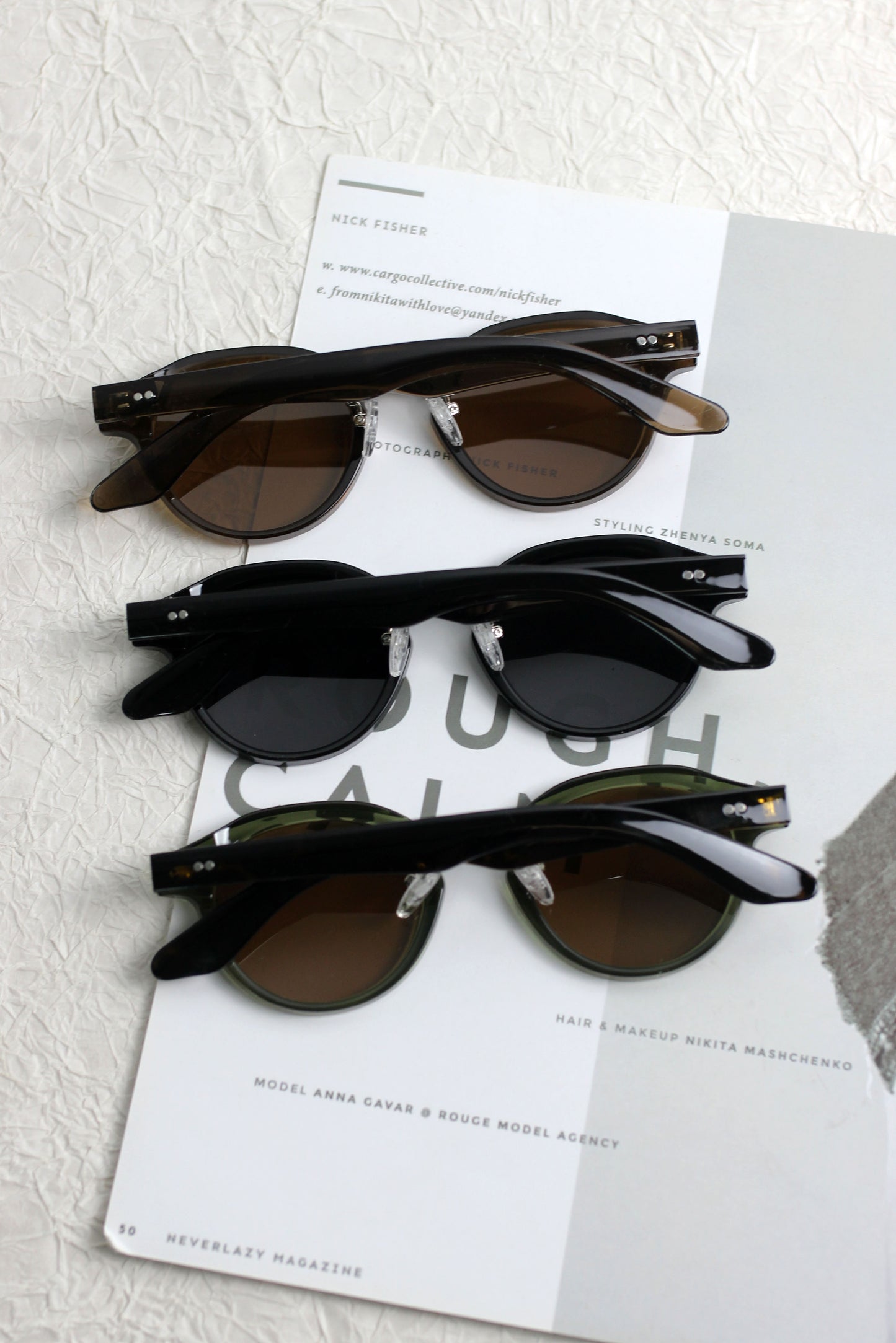A2506BD63324 - Retro Round Frame Sunglasses with UV Protection