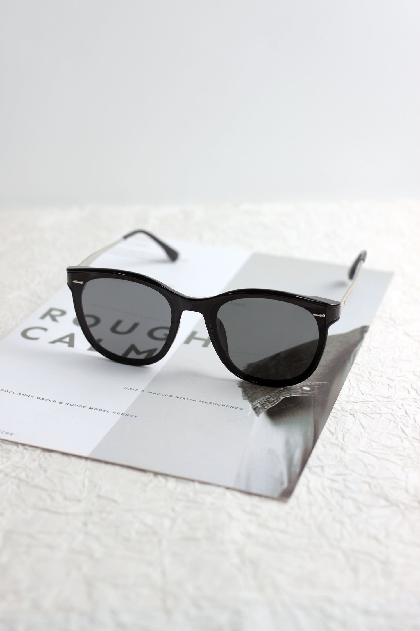A2506DD56082 - Gradient Oversized Unisex Sunglasses