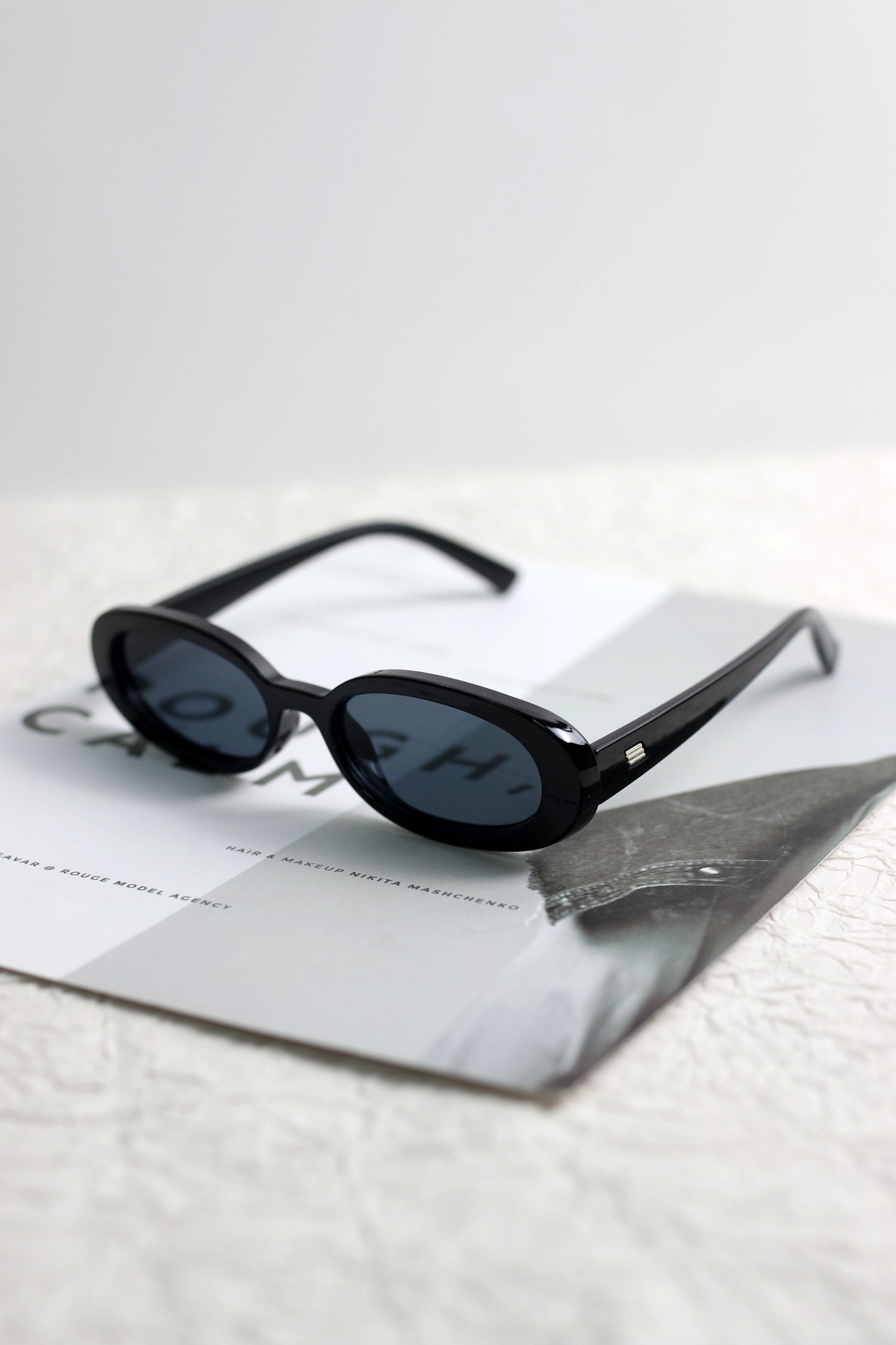 A2506HD43062 - Retro Oval Sunglasses