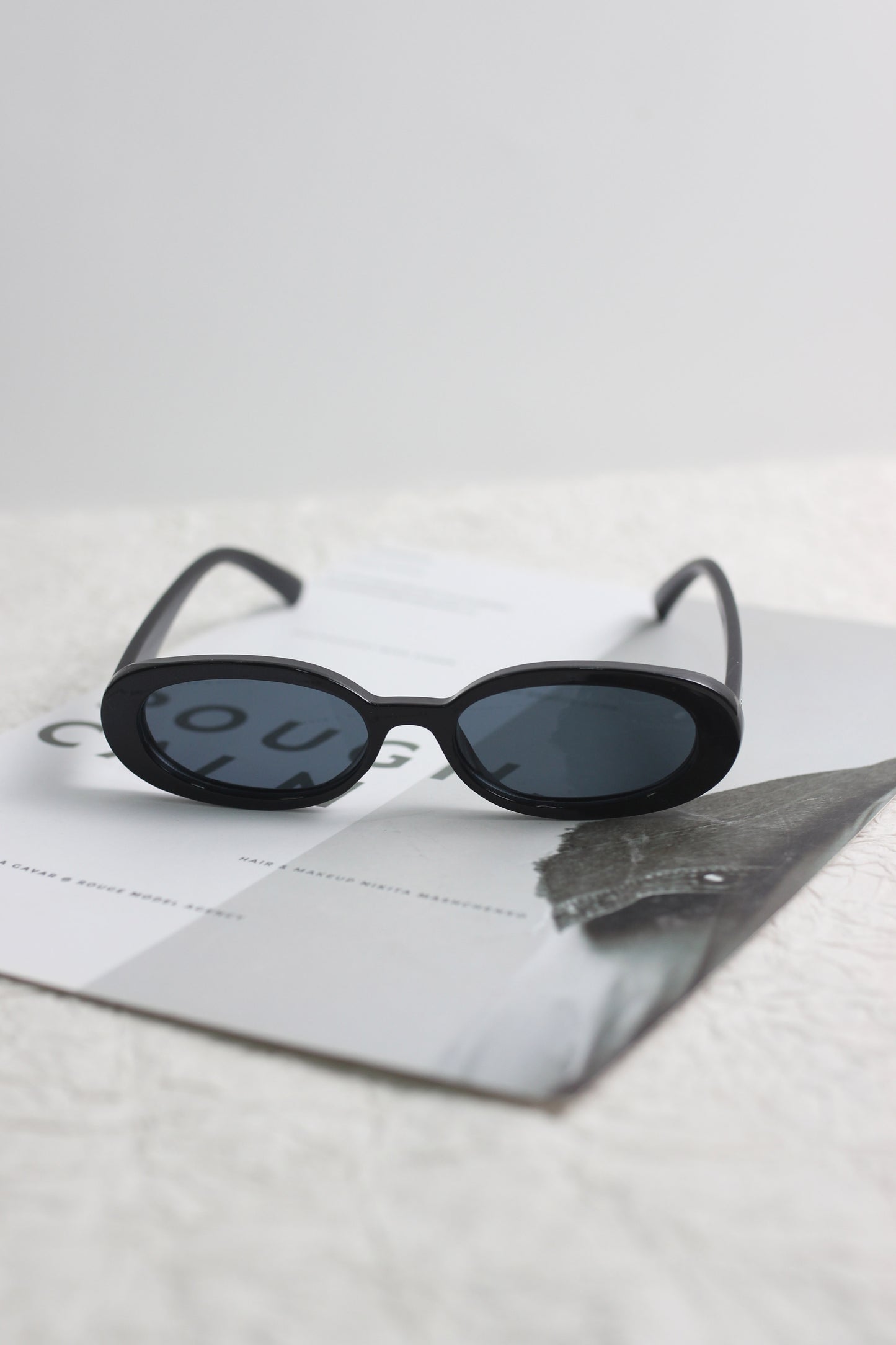 A2506HD43062 - Retro Oval Sunglasses