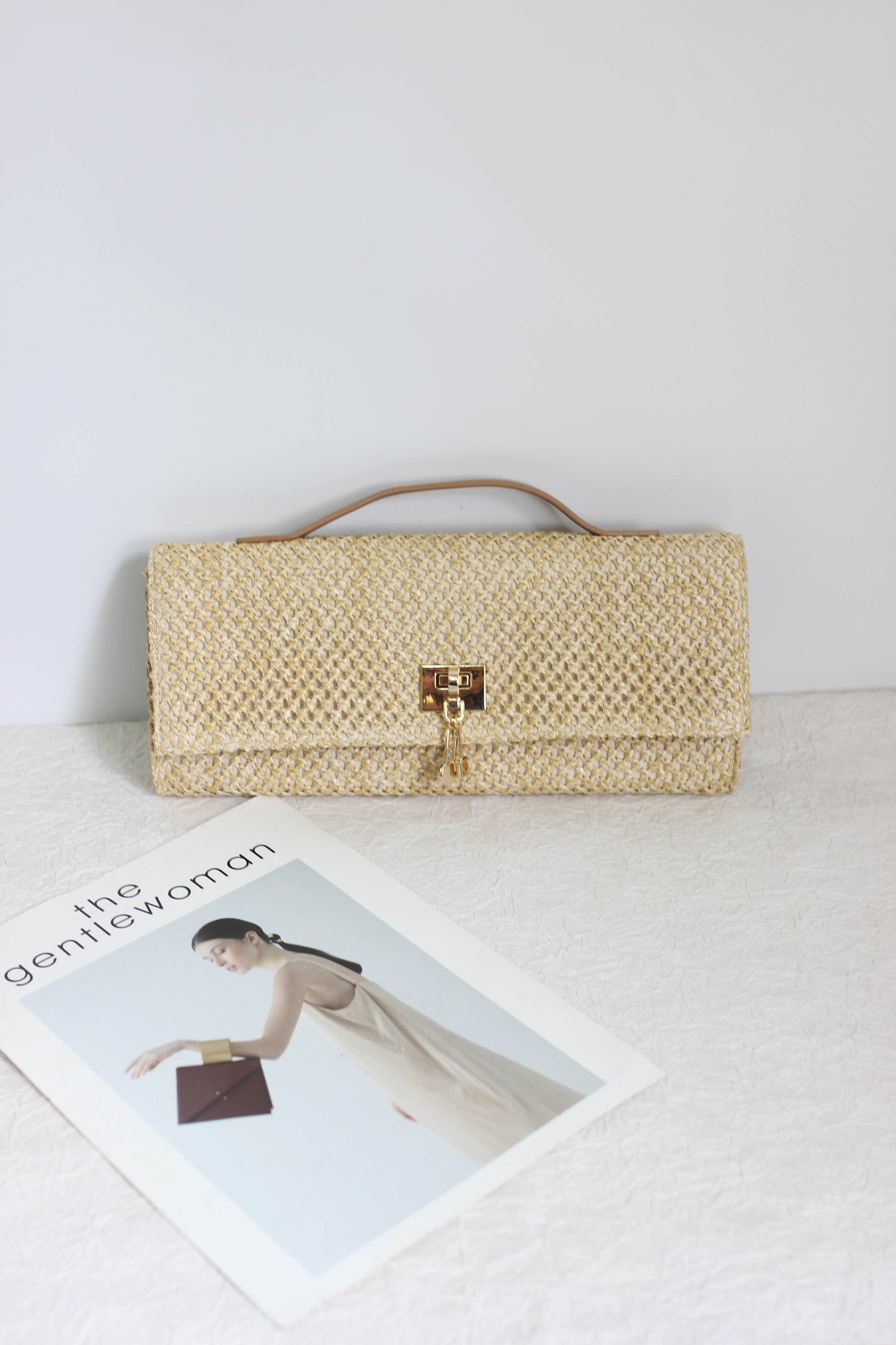 A2506SJ75218 - Natural Straw Clutch Bag with Chain Strap & Turn Lock Closure