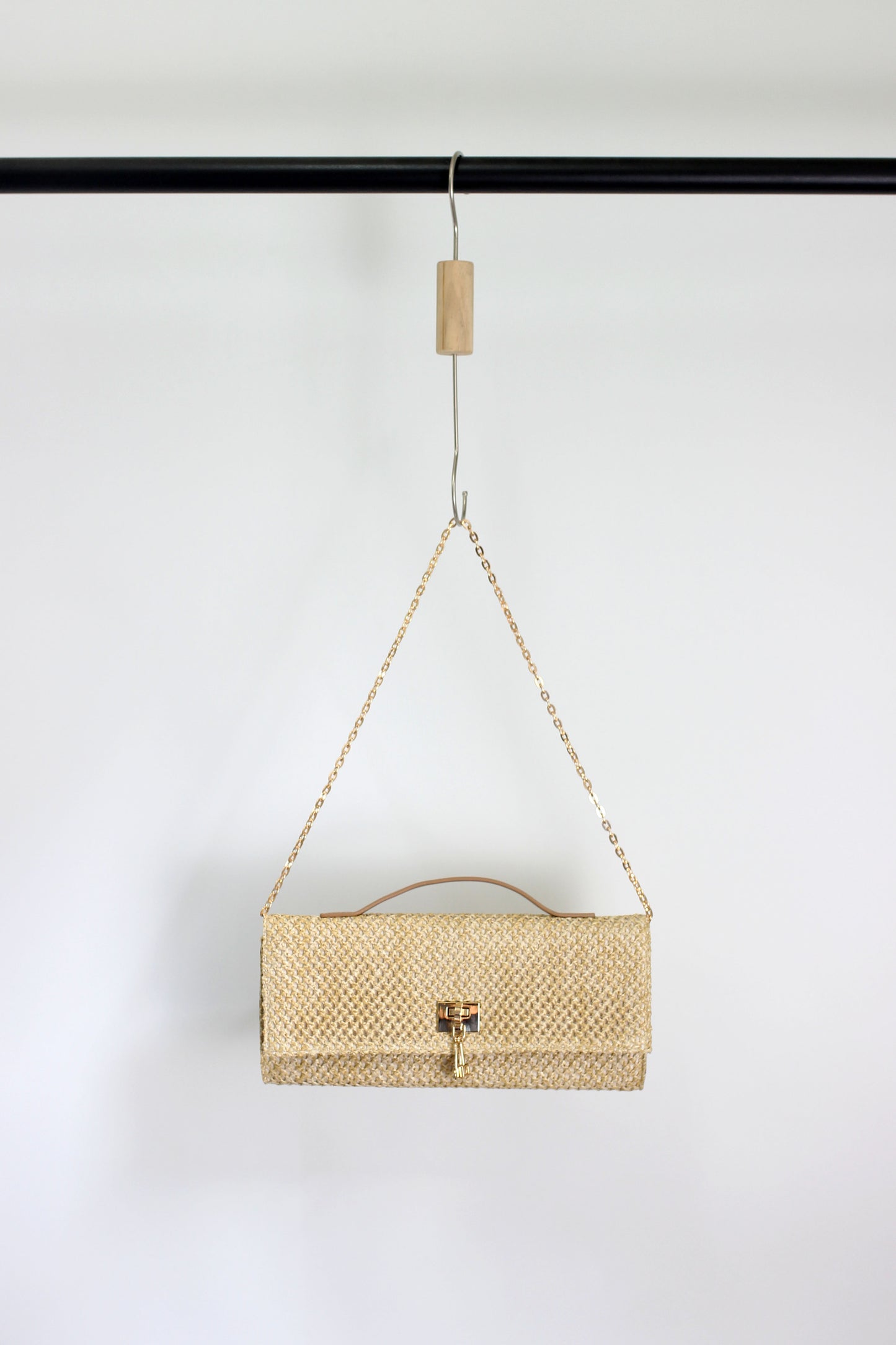 A2506SJ75218 - Natural Straw Clutch Bag with Chain Strap & Turn Lock Closure
