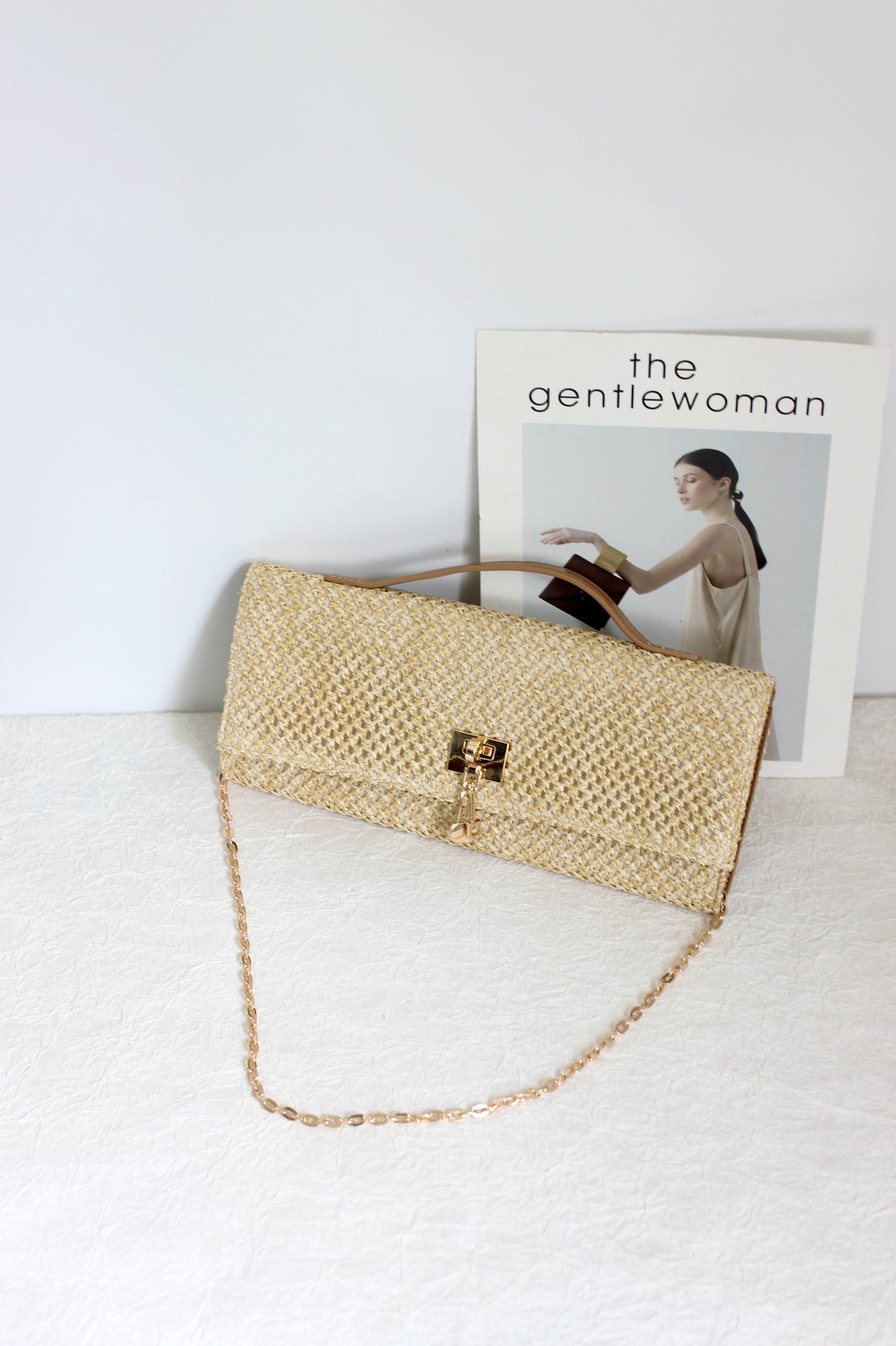 A2506SJ75218 - Natural Straw Clutch Bag with Chain Strap & Turn Lock Closure