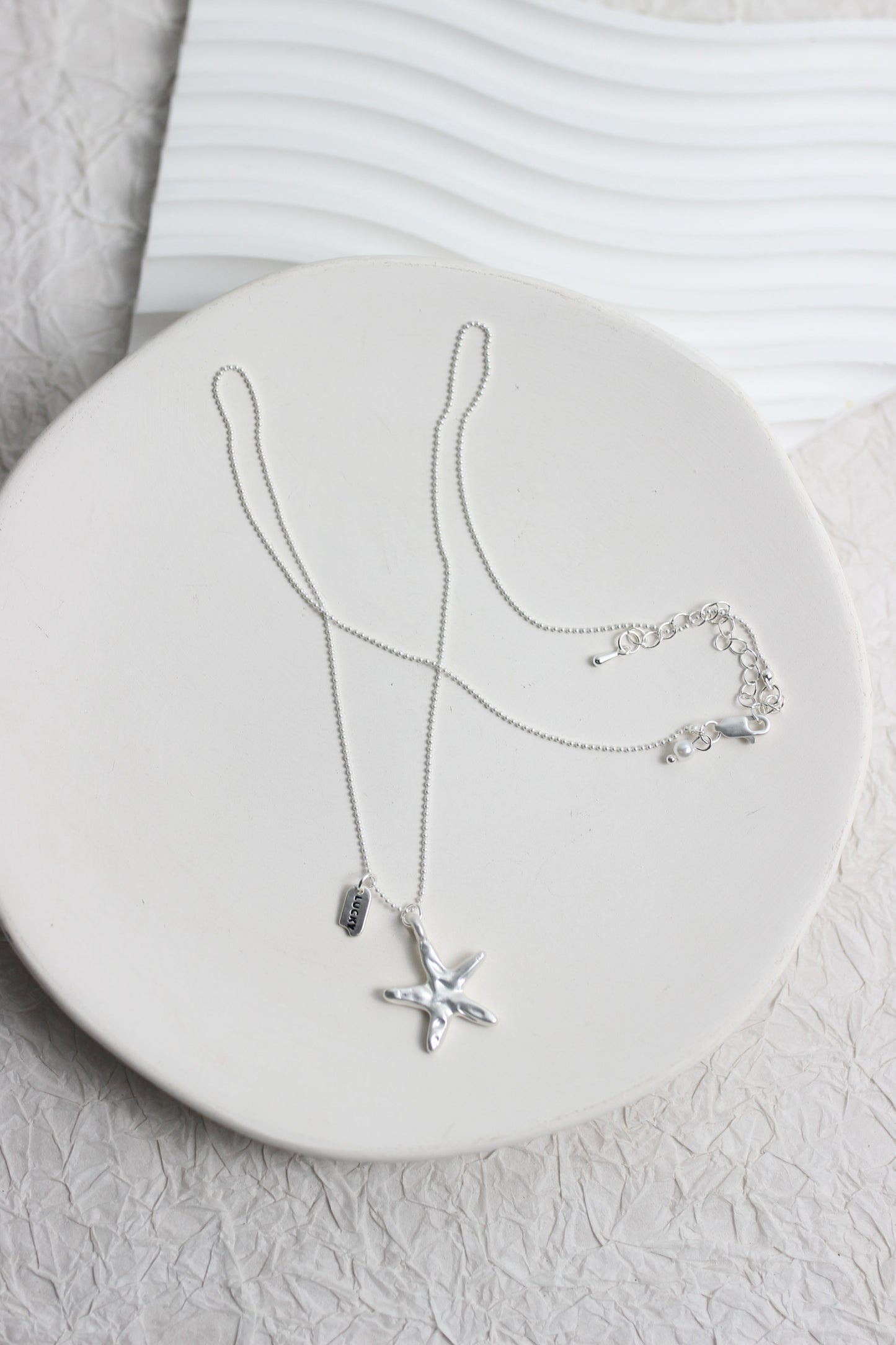 A2506XYDZ38712 - Silver Starfish Pendant Necklace
