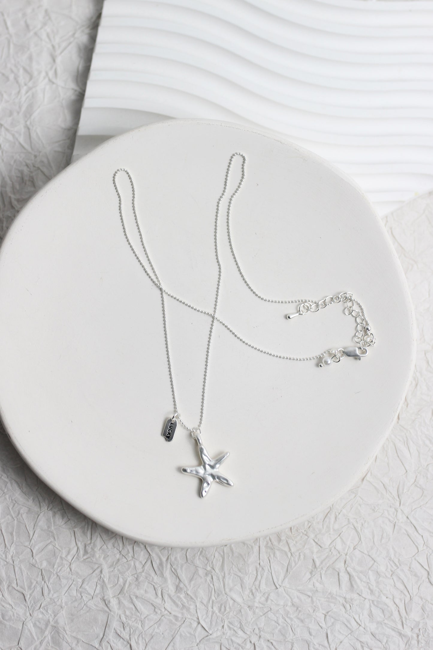 A2506XYDZ38712 - Silver Starfish Pendant Necklace