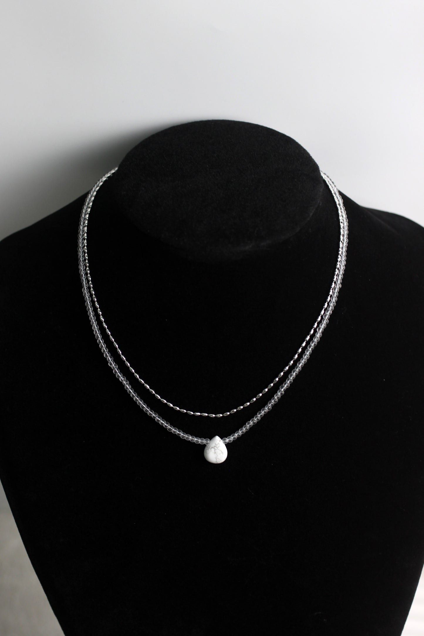 A2506XYDZ84672 - Double Layer Necklace with White Howlite Teardrop Pendant