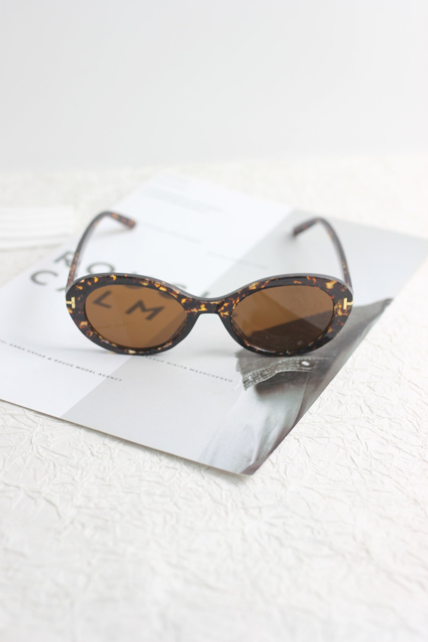A2507CC32458 -Retro Oval Cat-Eye Sunglasses