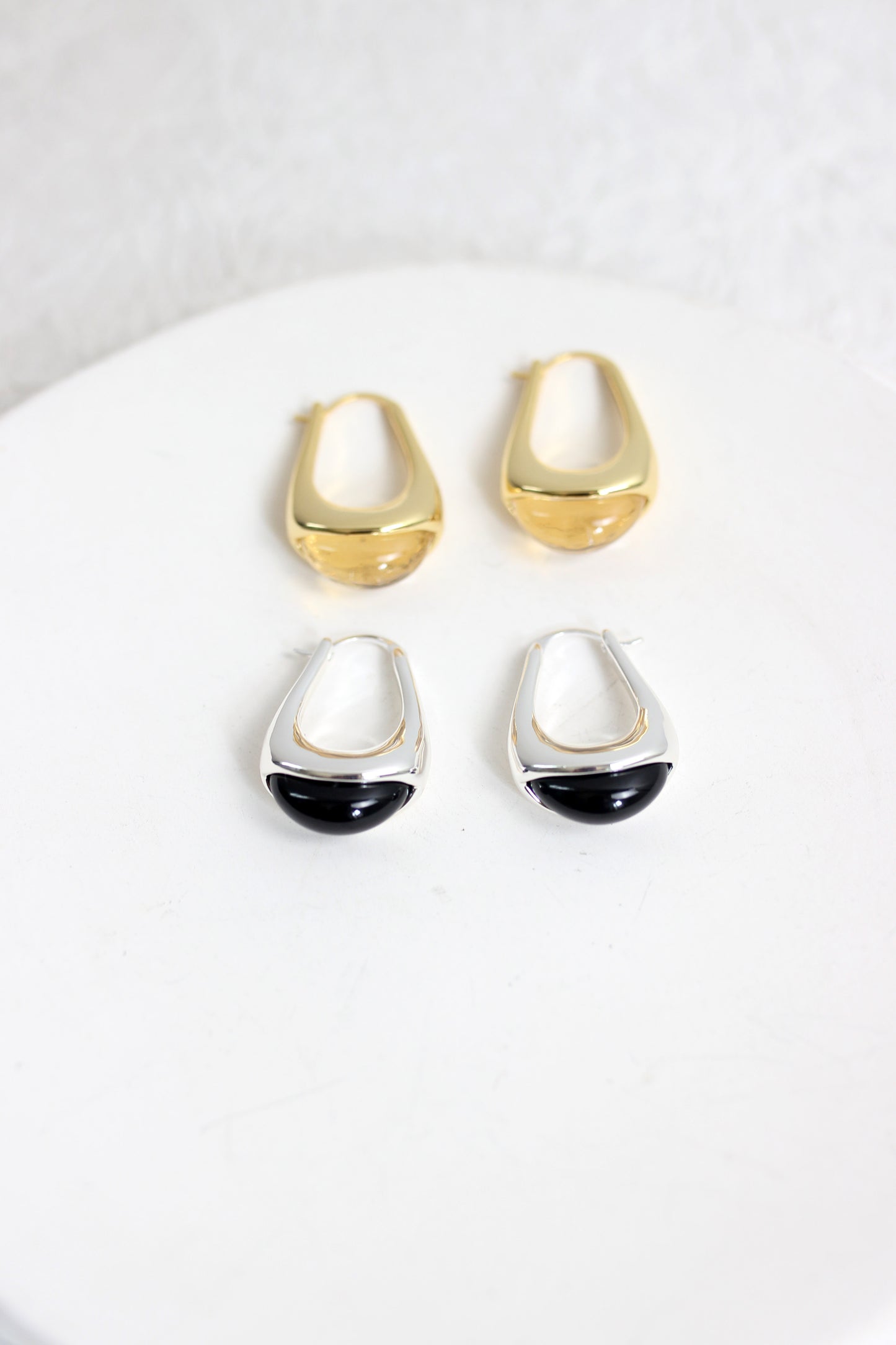 A2507FDX76911 - Modern Drop-Shaped Hoop Earrings
