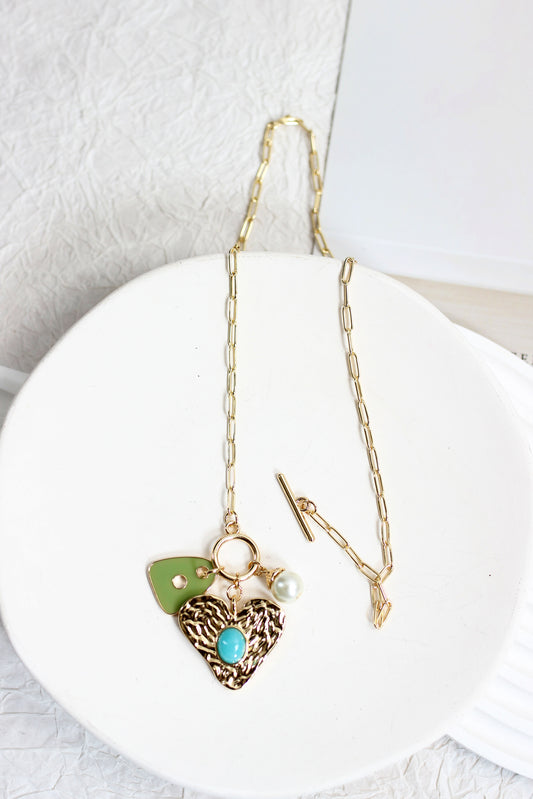 A2507JF59641 - Chunky Gold Heart Pendant Necklace with Turquoise Stone & Pearl Accent