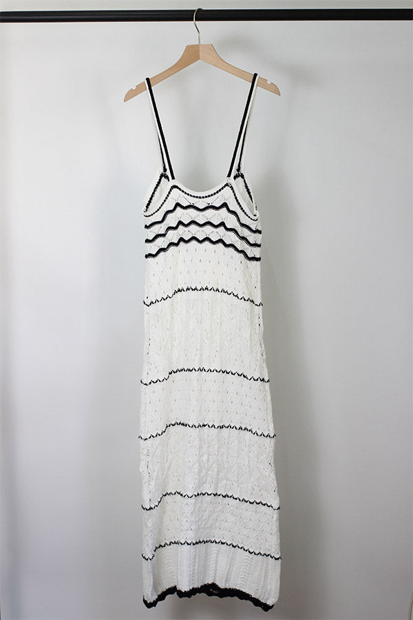D2312MJ21205-Daisy Knitted Hollow Out Midi Dress