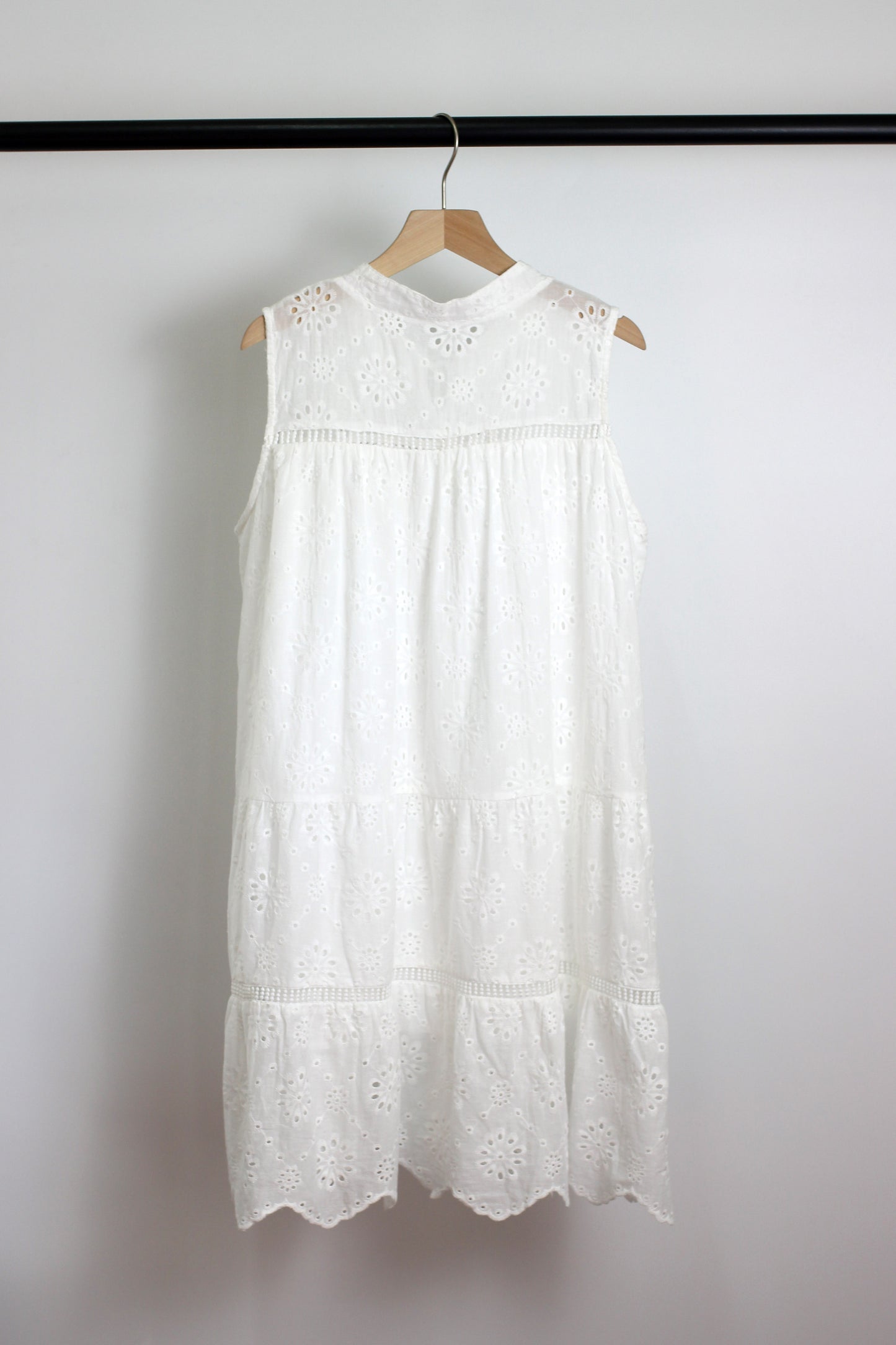 D2403BFZY91134 - ESCAPING SHADOWS WHITE LACE MINI DRESS