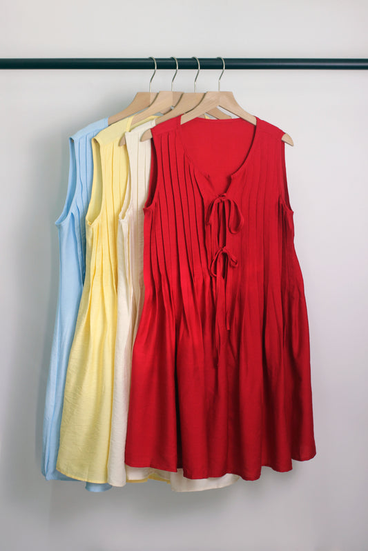 D2501CXB79019 - Sleeveless Pleated Summer Dress with Front Tie