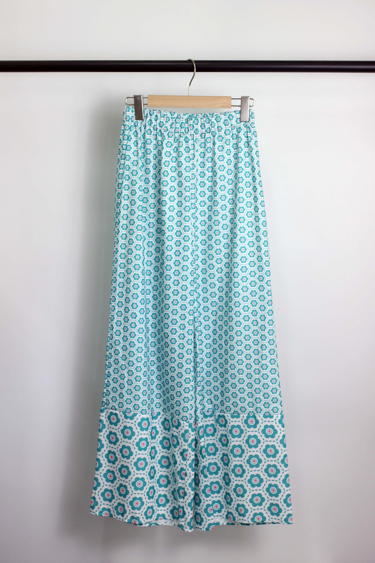 E2501CXB82786 - Printed Short-Sleeve Shirt & Wide-Leg Pants Set