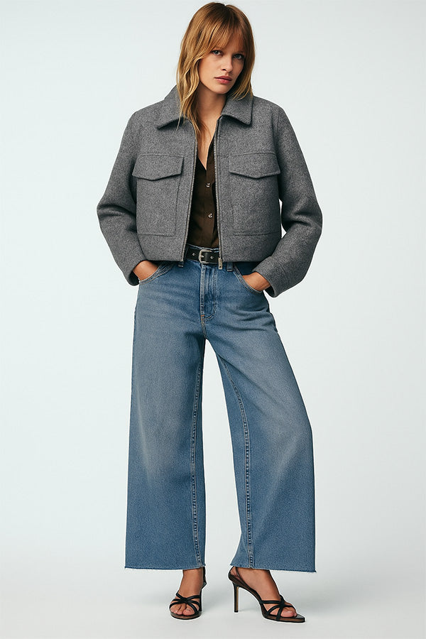 J2508KBZ02 - Women’s Cropped Zip-Up Jacket