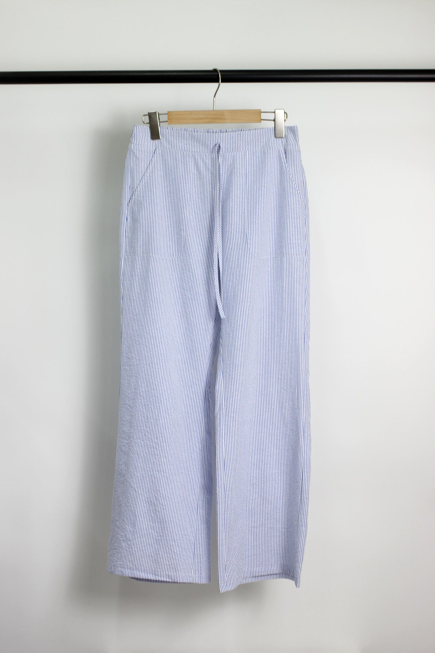 P2502TF39339 - Striped Wide-Leg Drawstring Pants