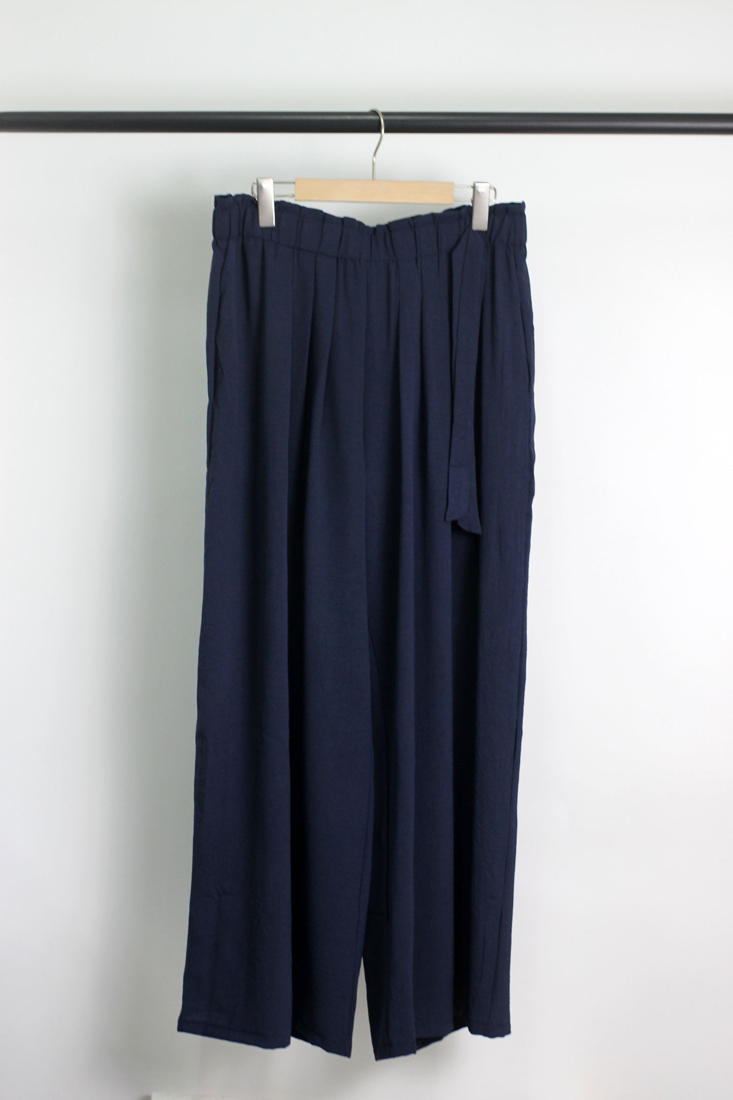 P2503JY25596 - Women's High-Waisted Wide-Leg Pants
