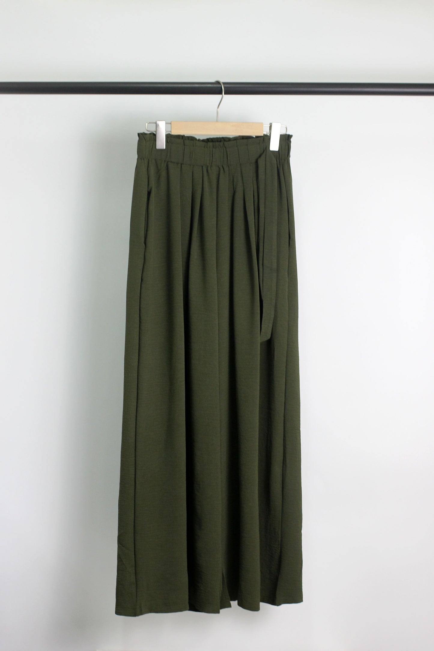 P2503JY25596 - Women's High-Waisted Wide-Leg Pants