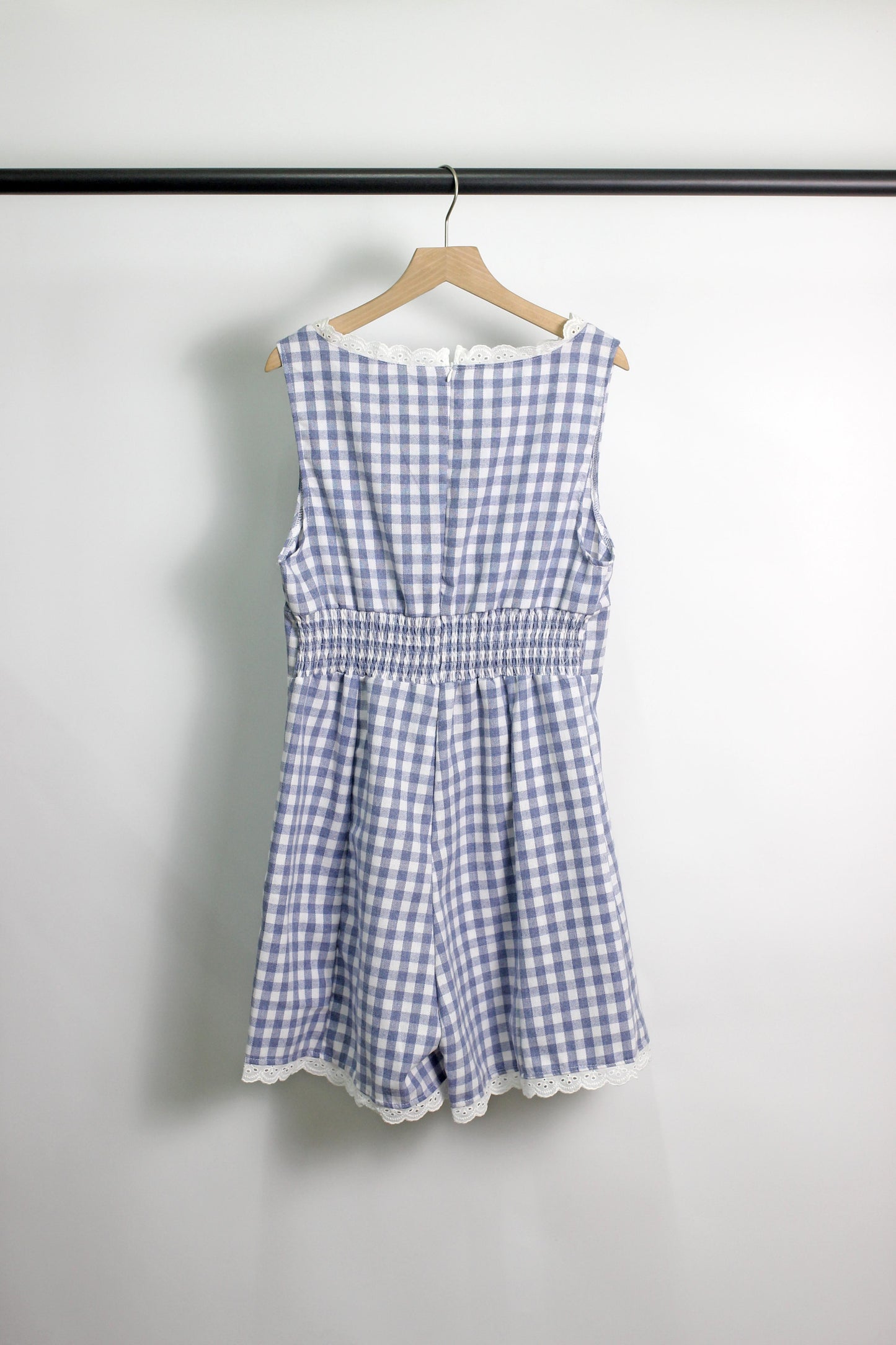 R2503JKW34246 - Vintage Gingham Lace-Trimmed Romper