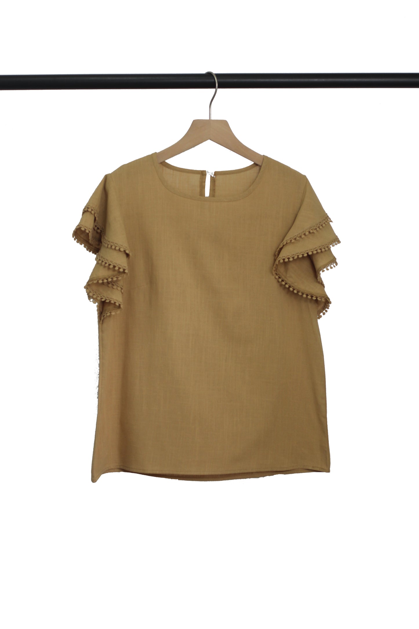 T2402AX27393 - BLOOM SEASON LACE TRIM TOP