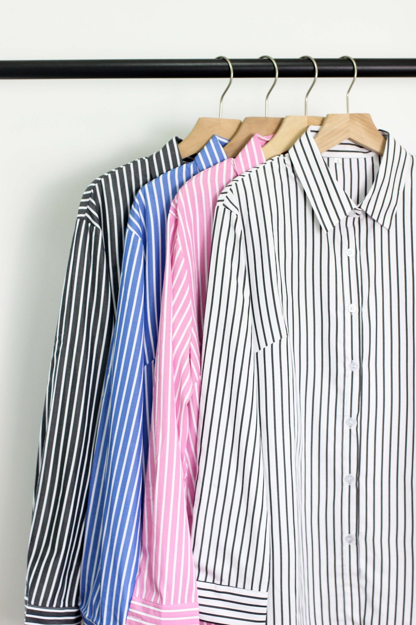 T2406ASJP53055 - CLASSIC STRIPE LONG SLEEVE BLOUSE