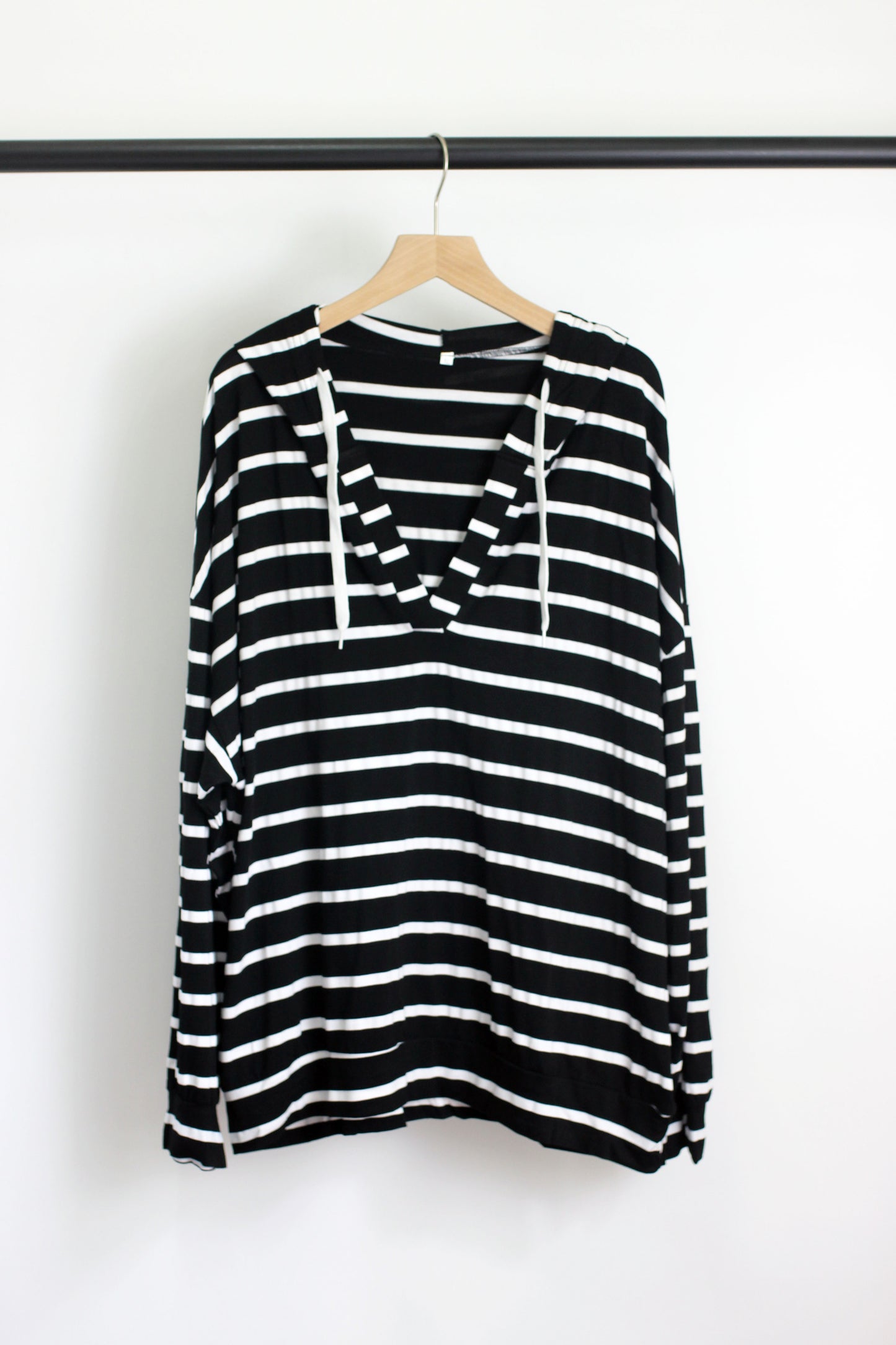 T2408KLD37898 - Striped Hooded Long Sleeve Top