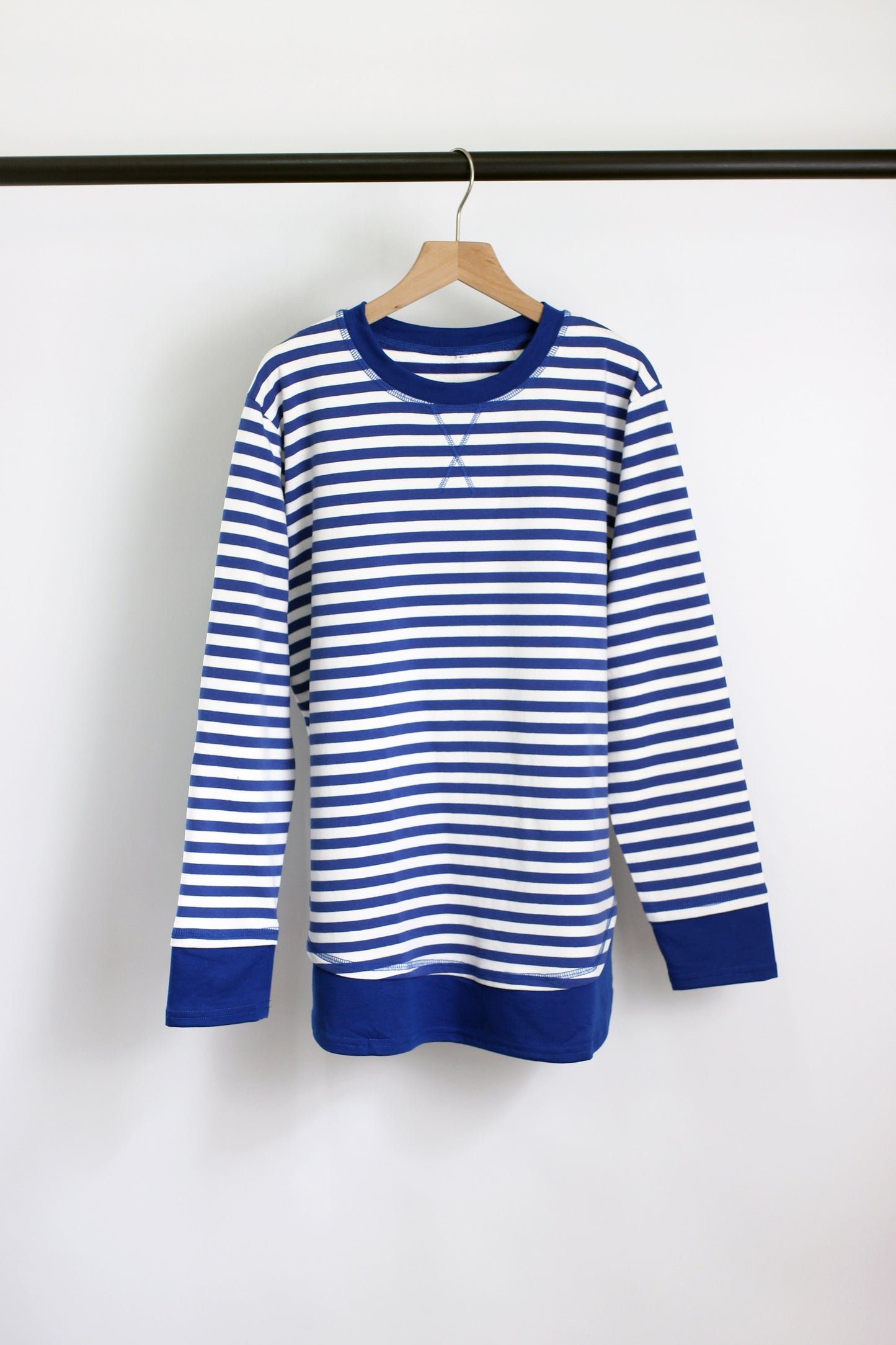 T2408KLD81711 - Striped Crewneck Sweatshirt