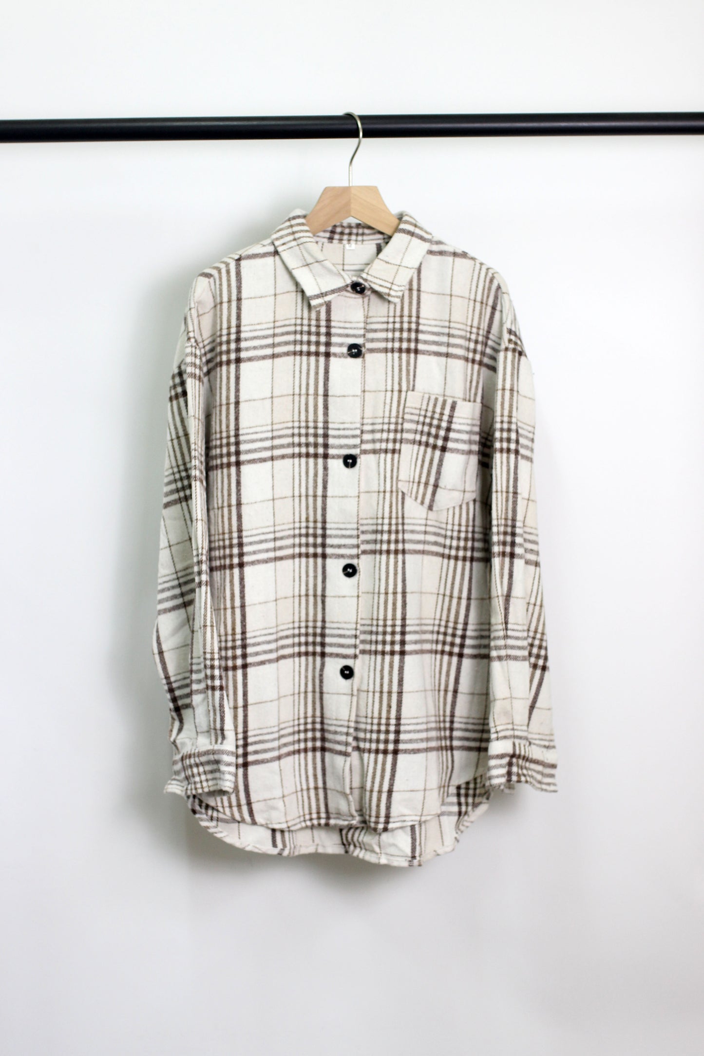 T2408MD84047 - Plaid Flannel Button-Up Shirt